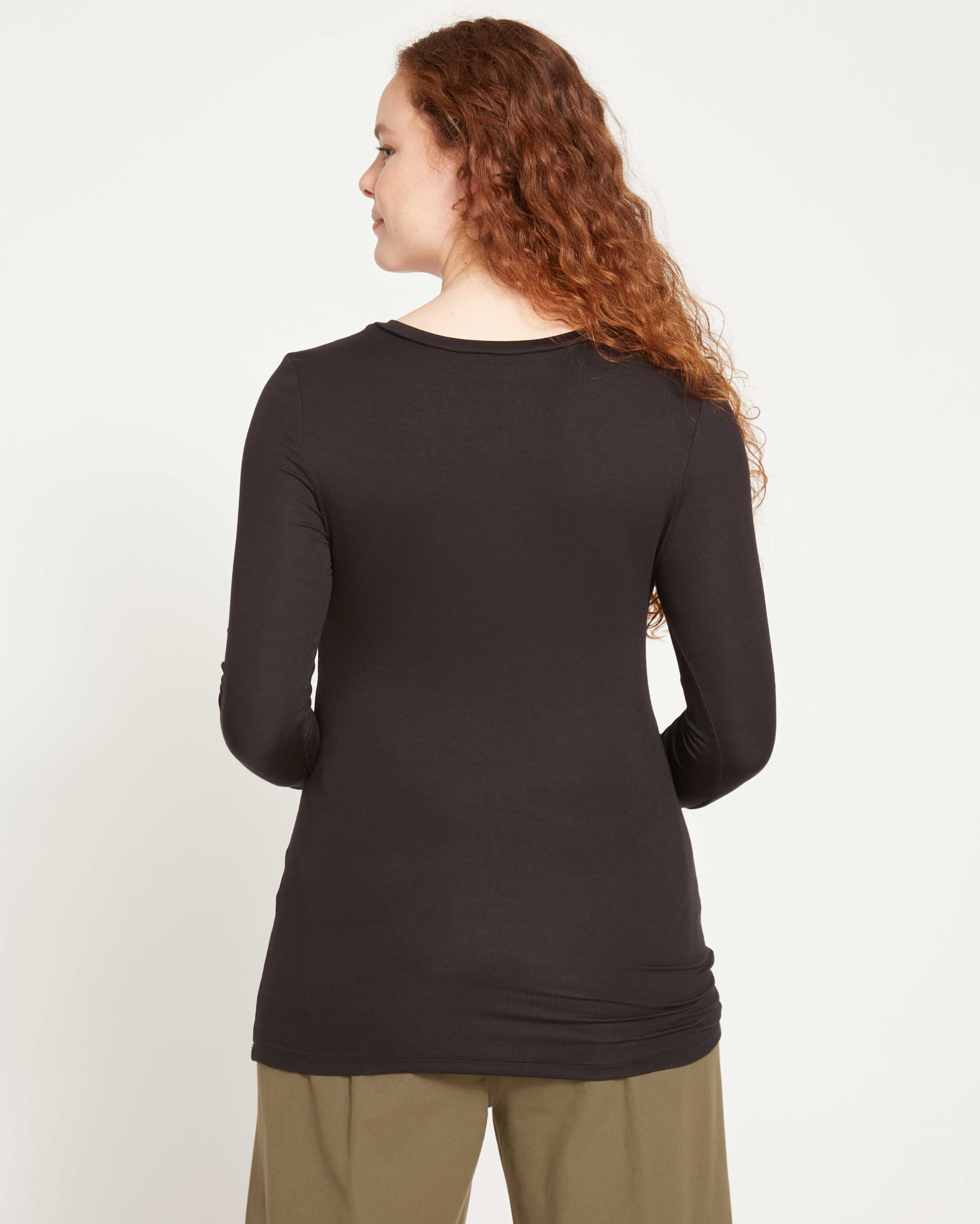 Cloud Rib Long Sleeve V-Neck Tee - Black