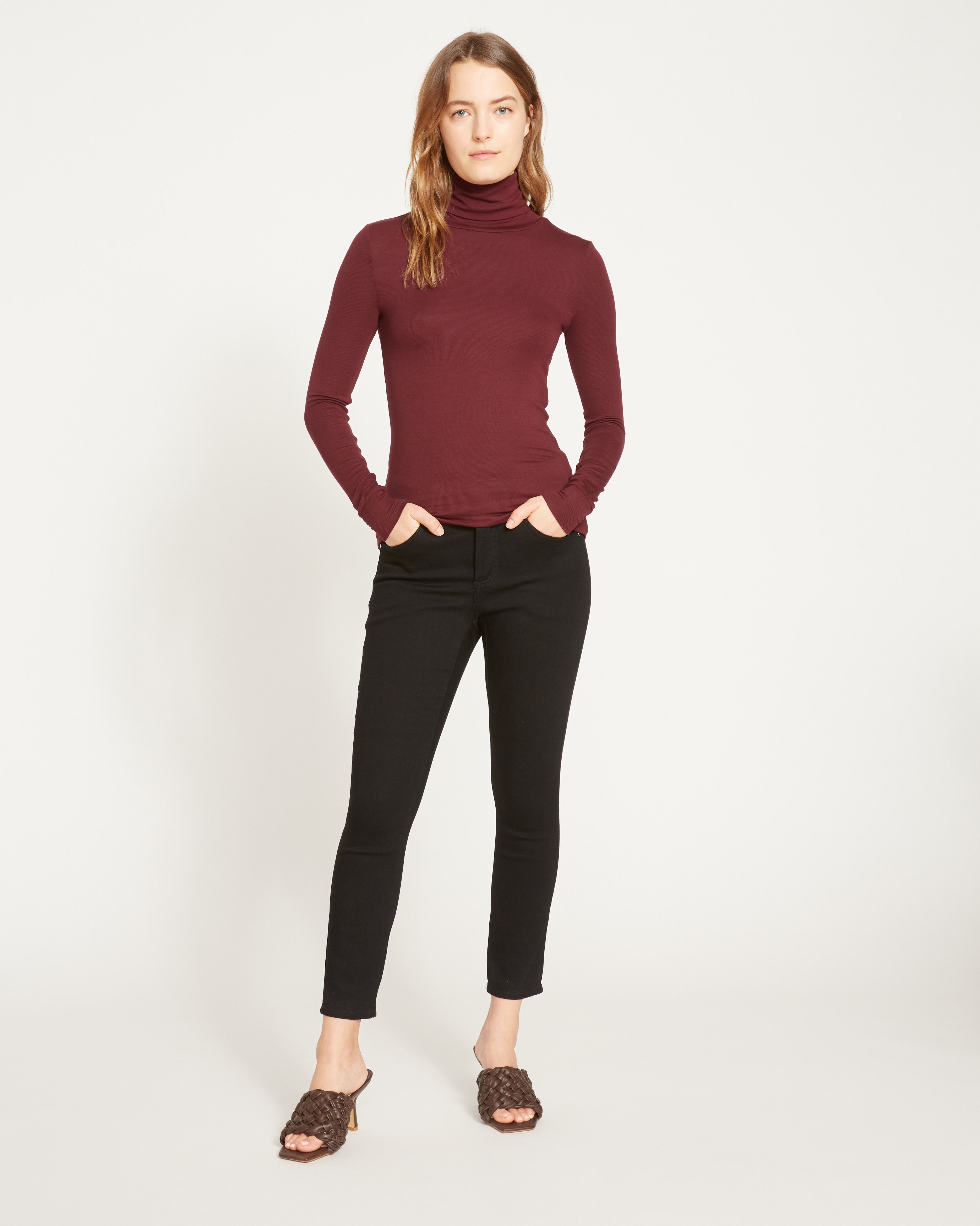 Cloud Rib Turtleneck - Black Cherry
