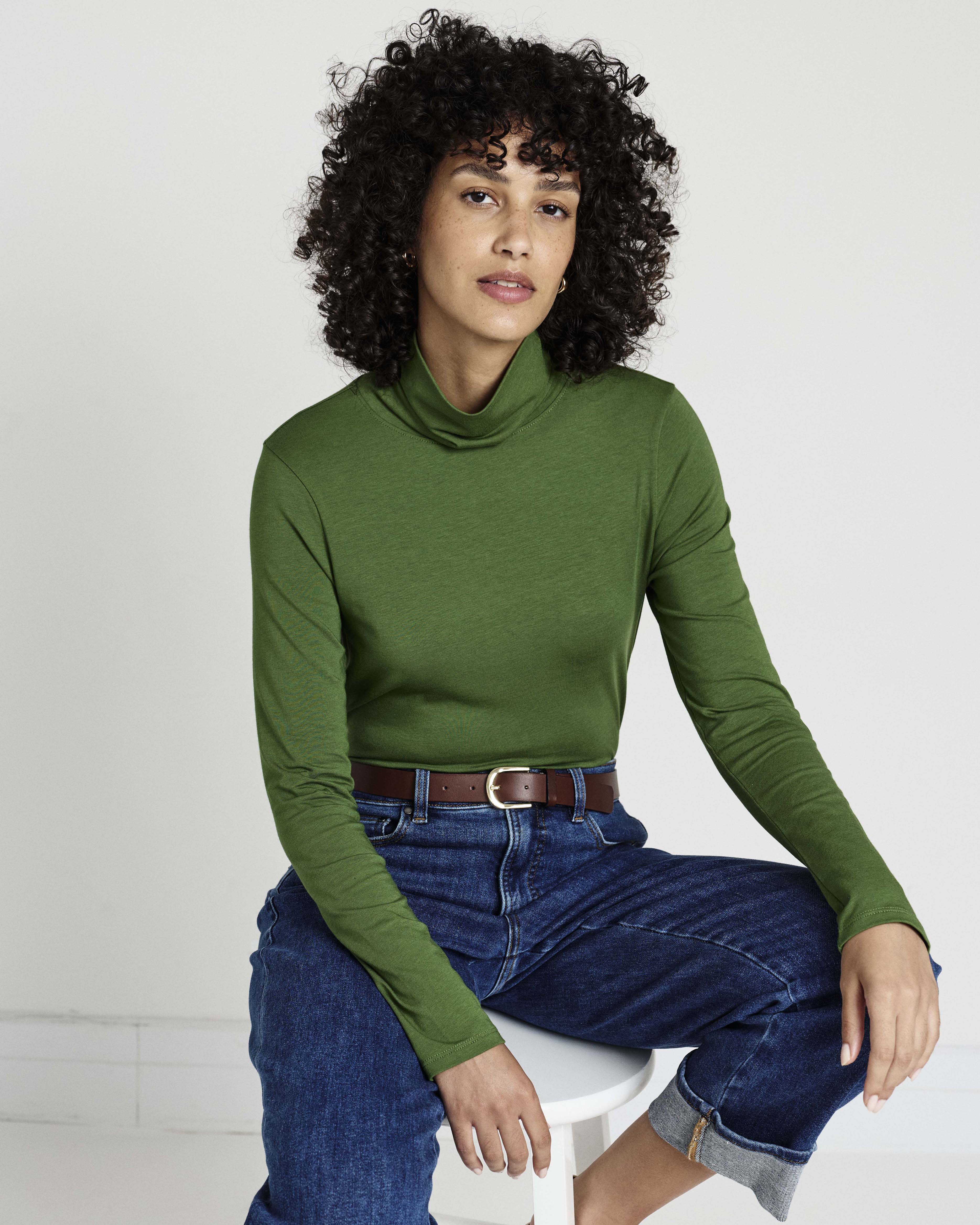 Close Fit Turtleneck - Garden Green
