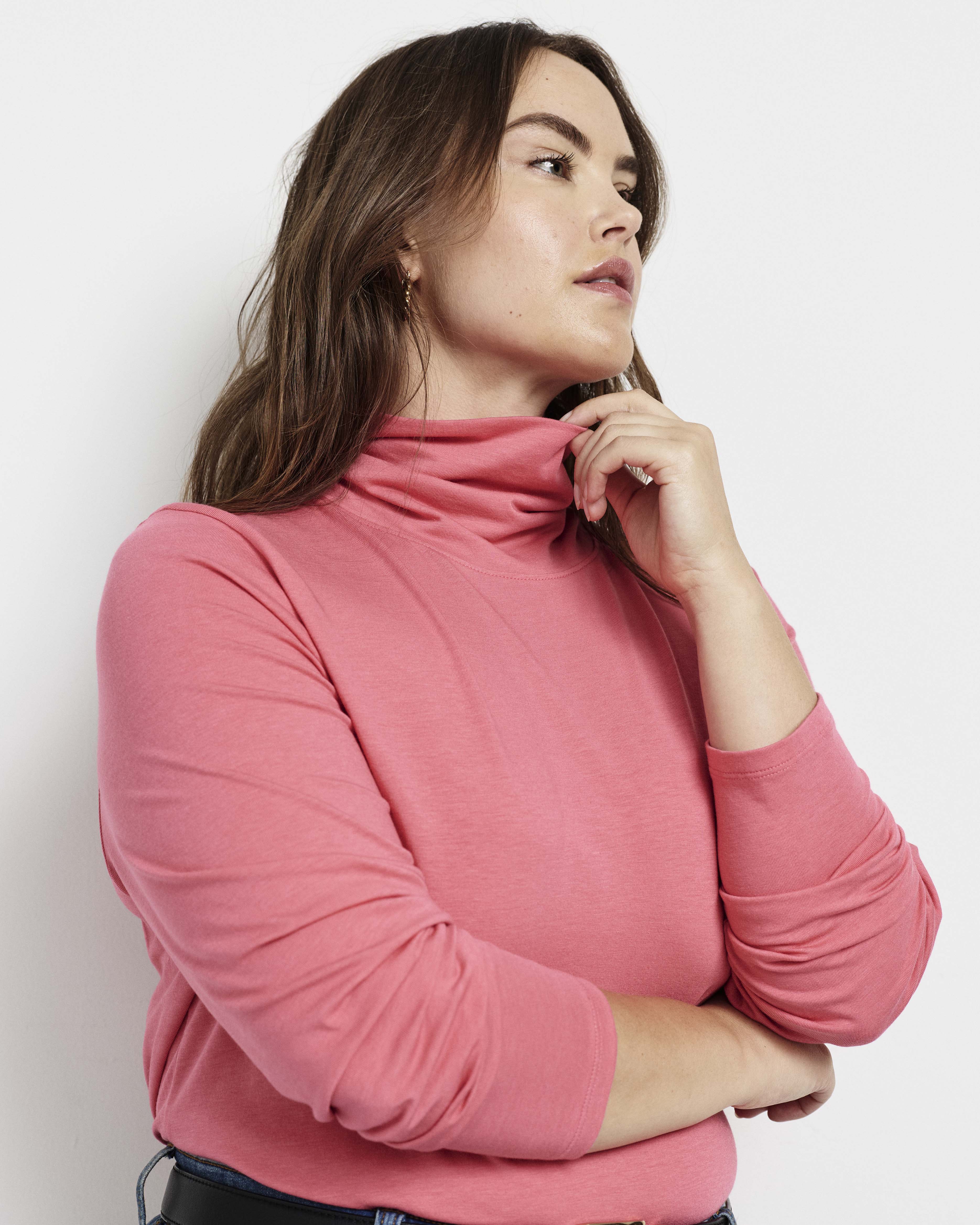 Close Fit Turtleneck - Rapture Rose