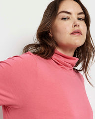Close Fit Turtleneck - Rapture Rose