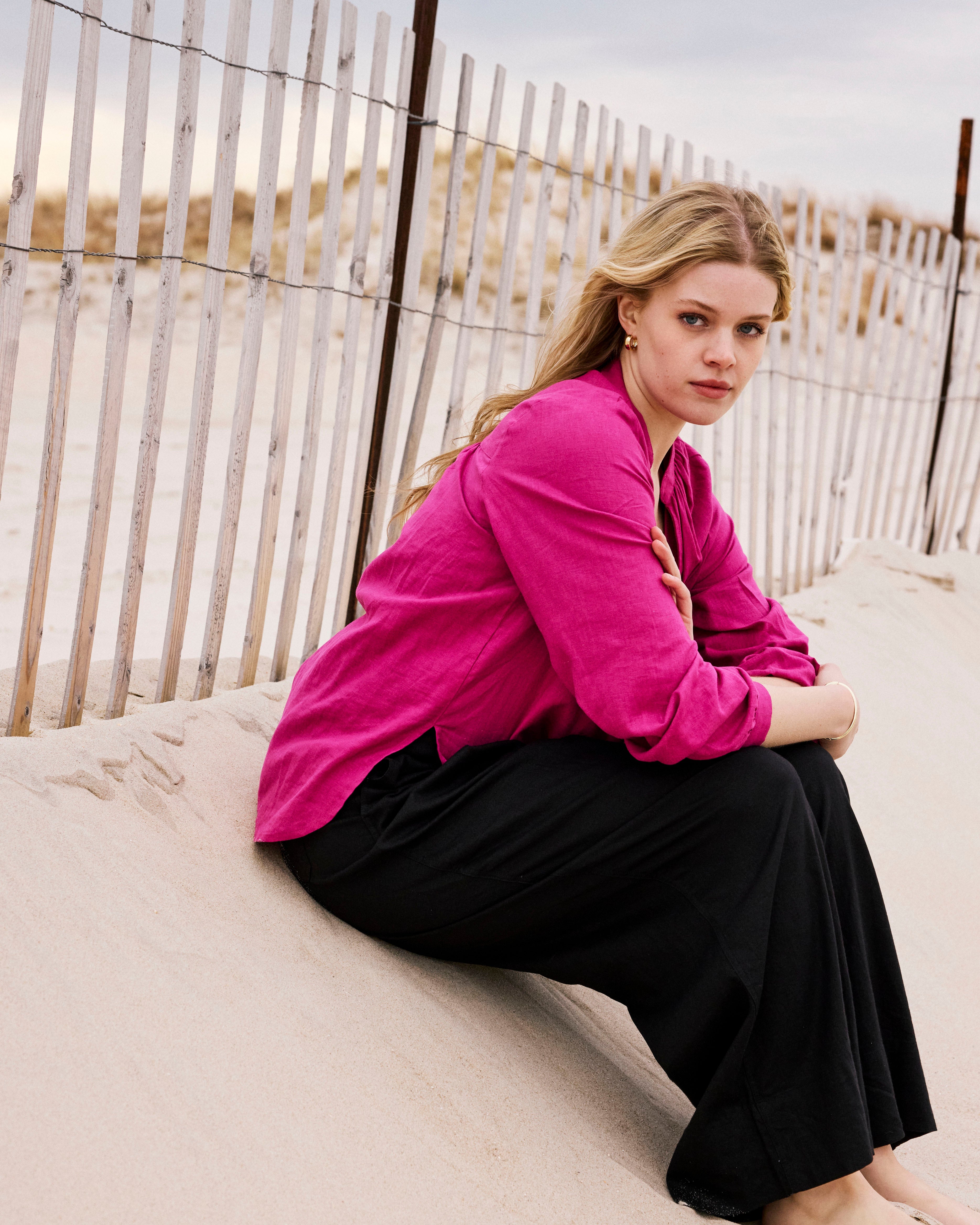 Avalon Linen Blend Blouse - Hyper Pink