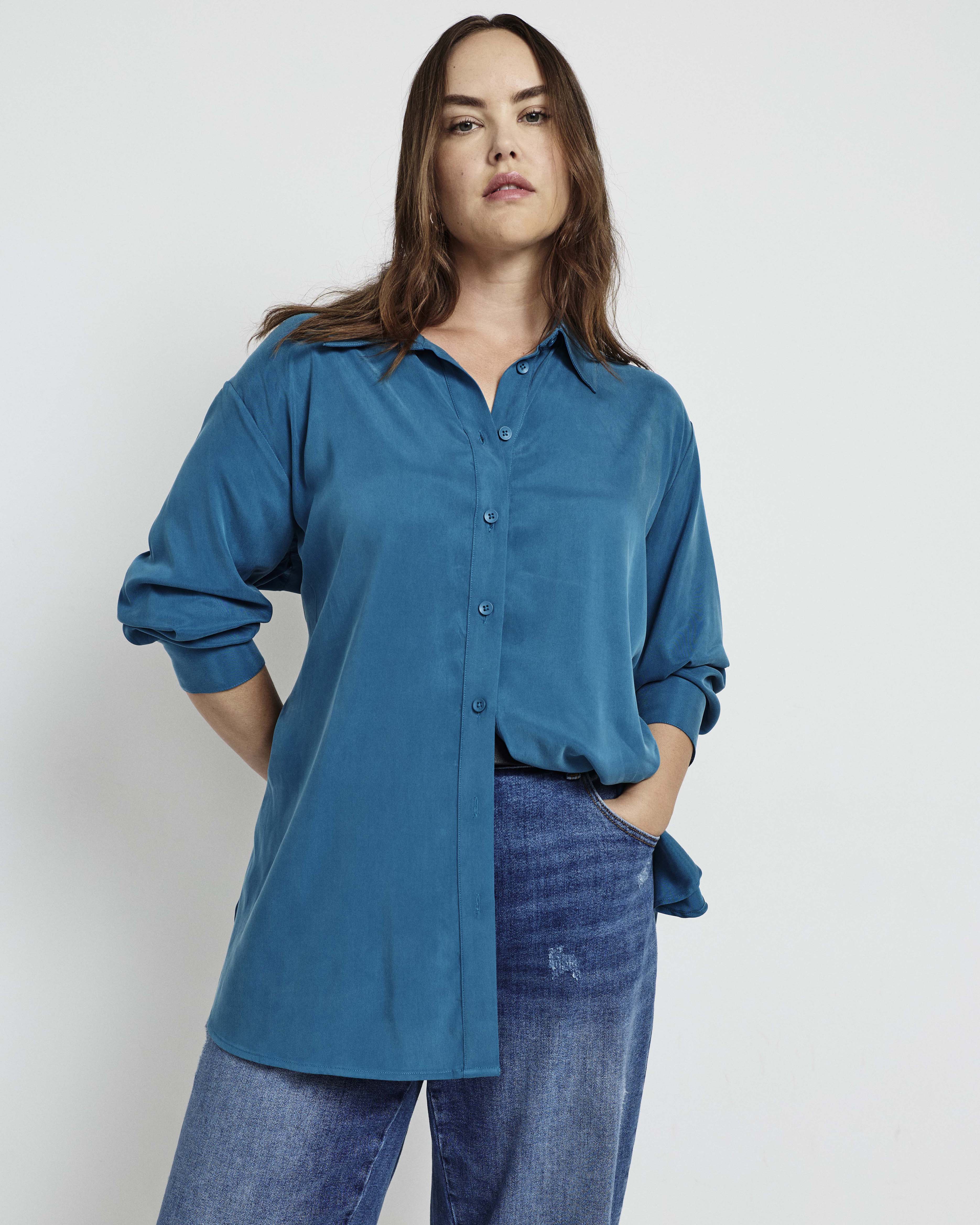Cooling Stretch Cupro Oversized Artist Shirt - Blue Beetle