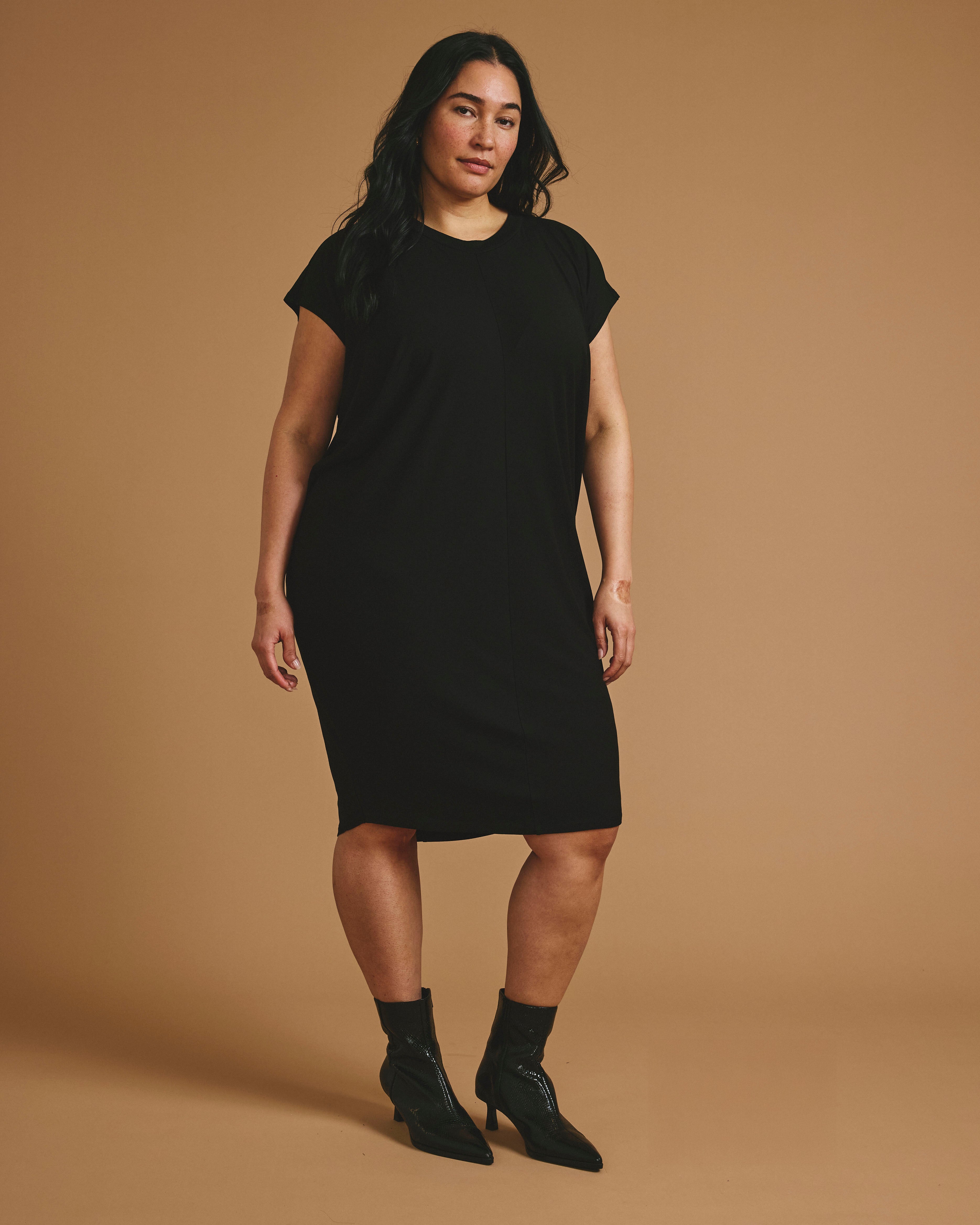 Carrea Relaxed Liquid Jersey Dress - Black