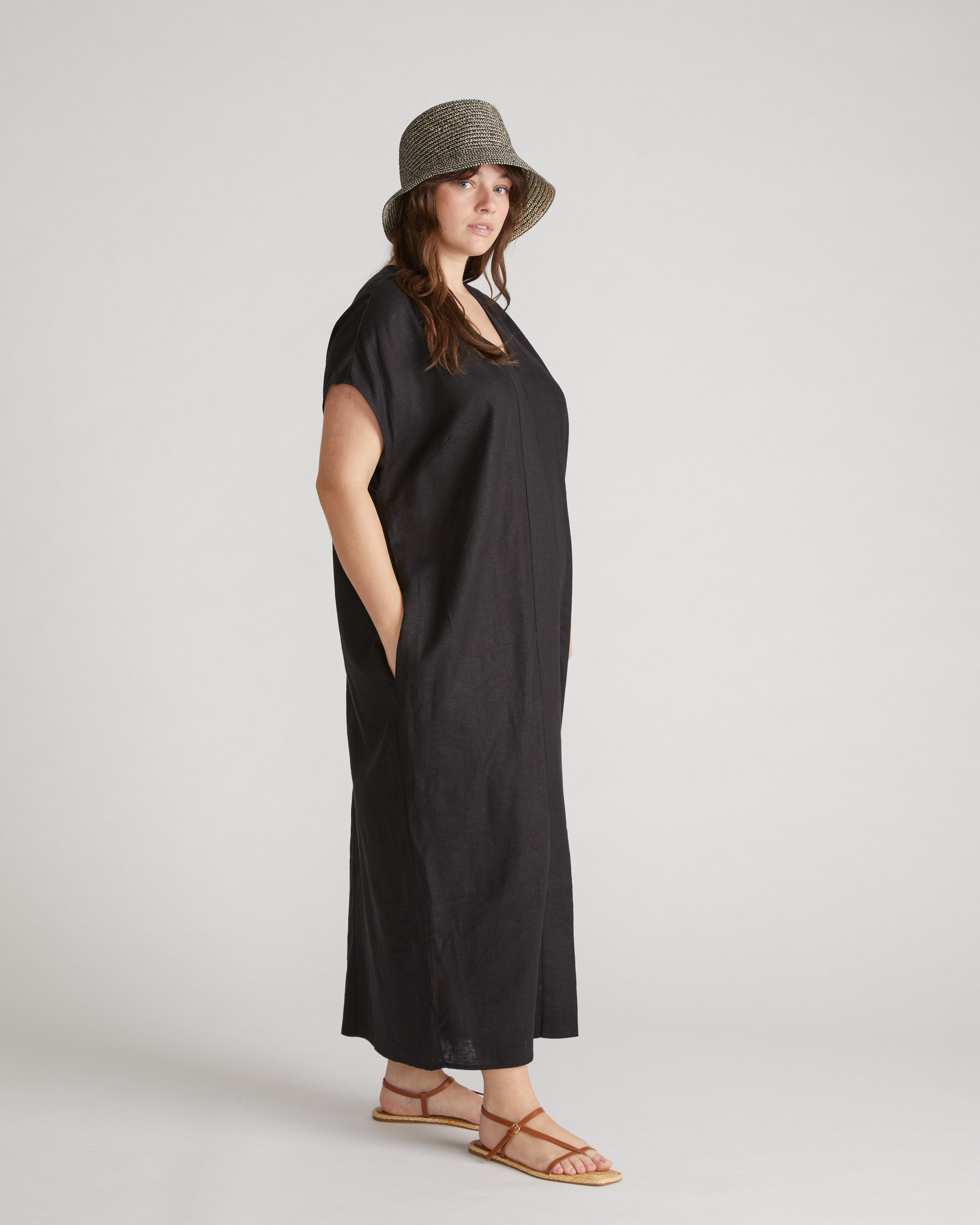 Cabana Linen Blend Kaftan - Black
