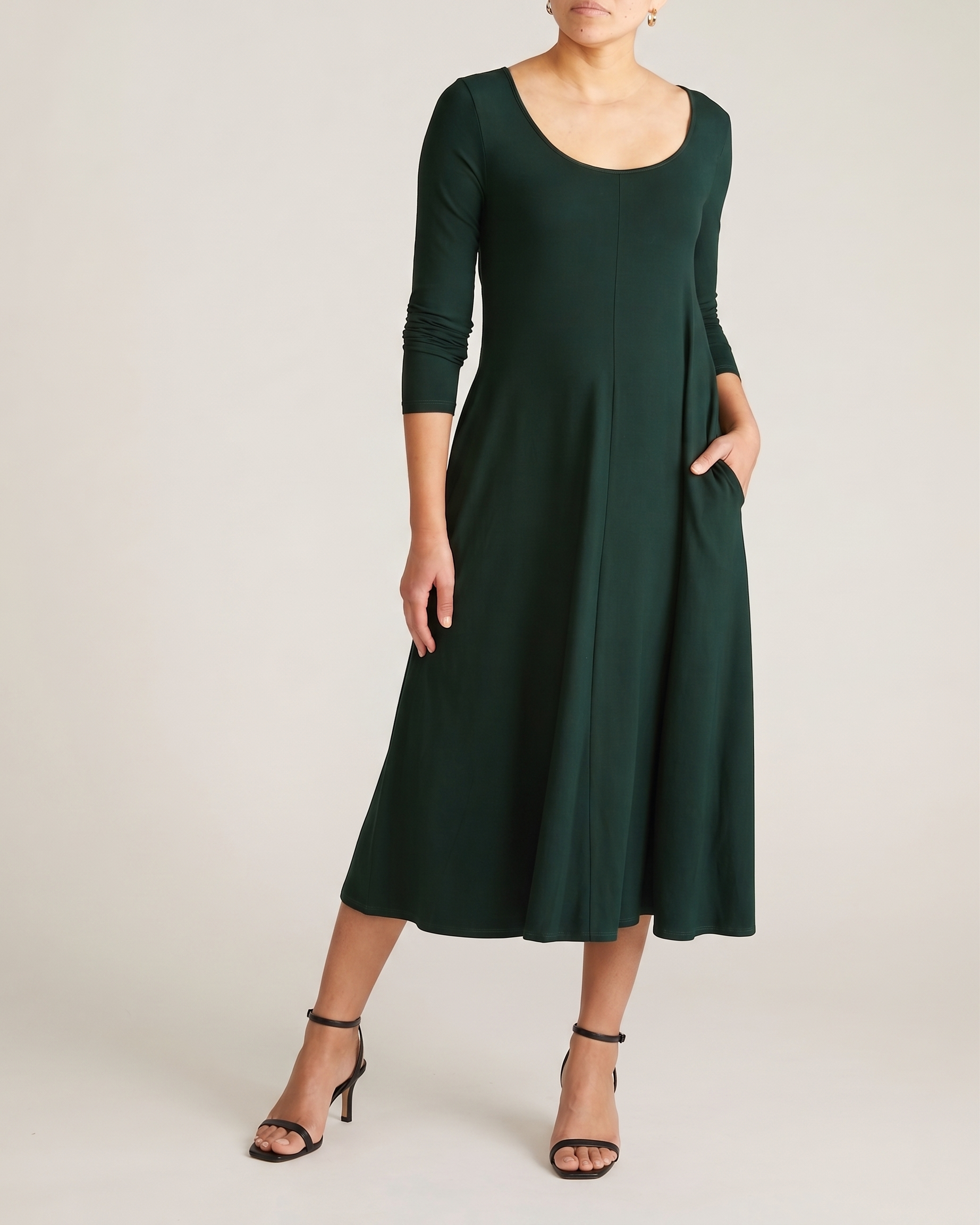 Cora Divine Jersey Dress - Forest Green
