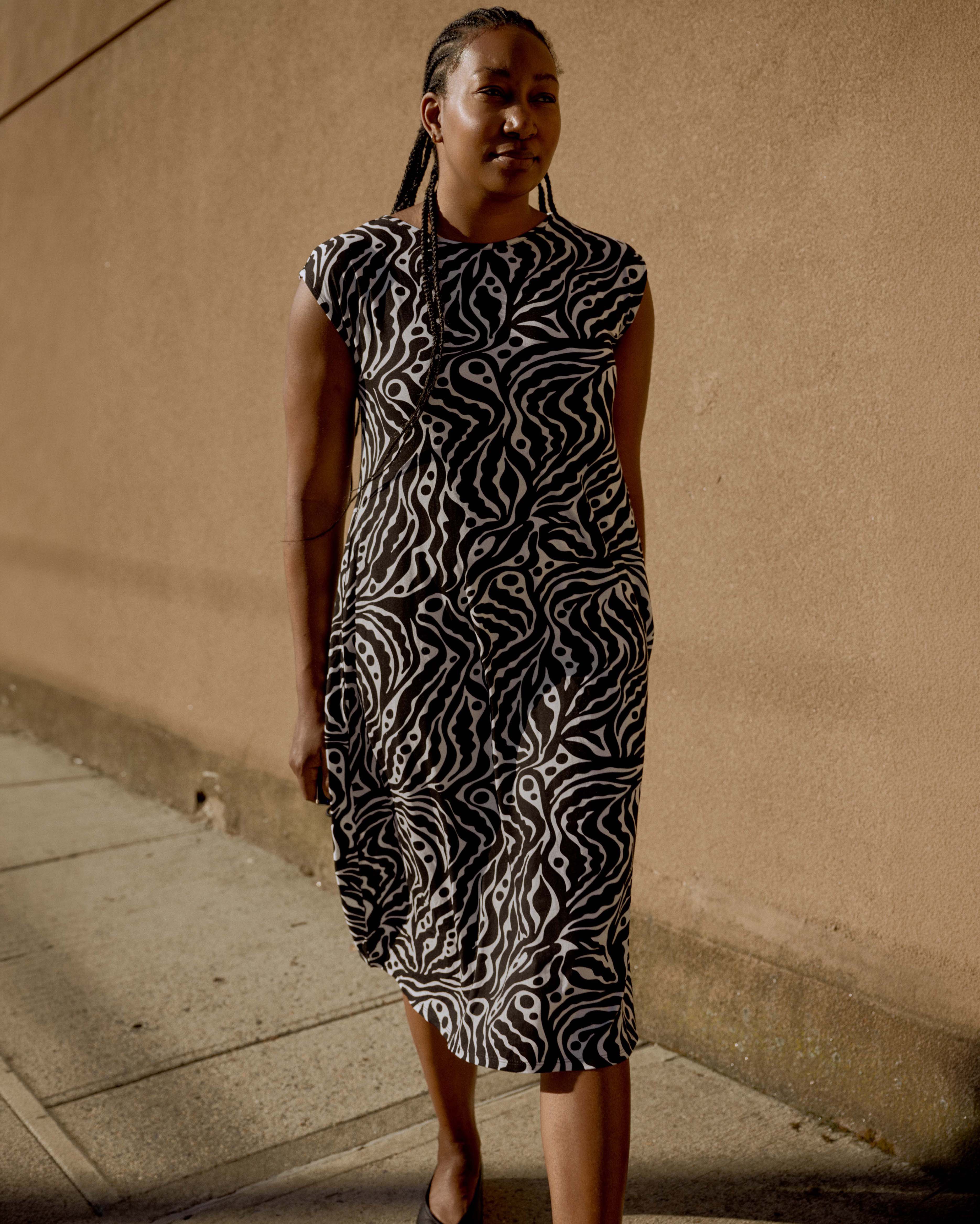 Capri Divine Jersey Flared Dress - Black Bosco Print