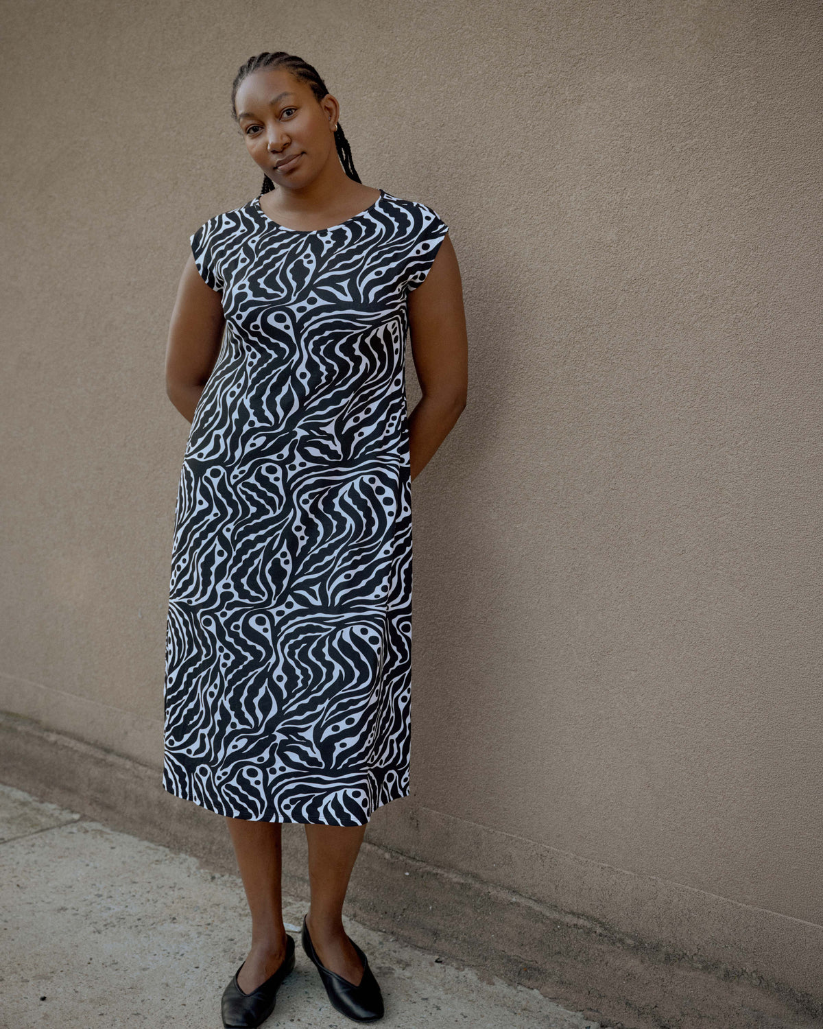 Capri Divine Jersey Flared Dress - Black Bosco Print