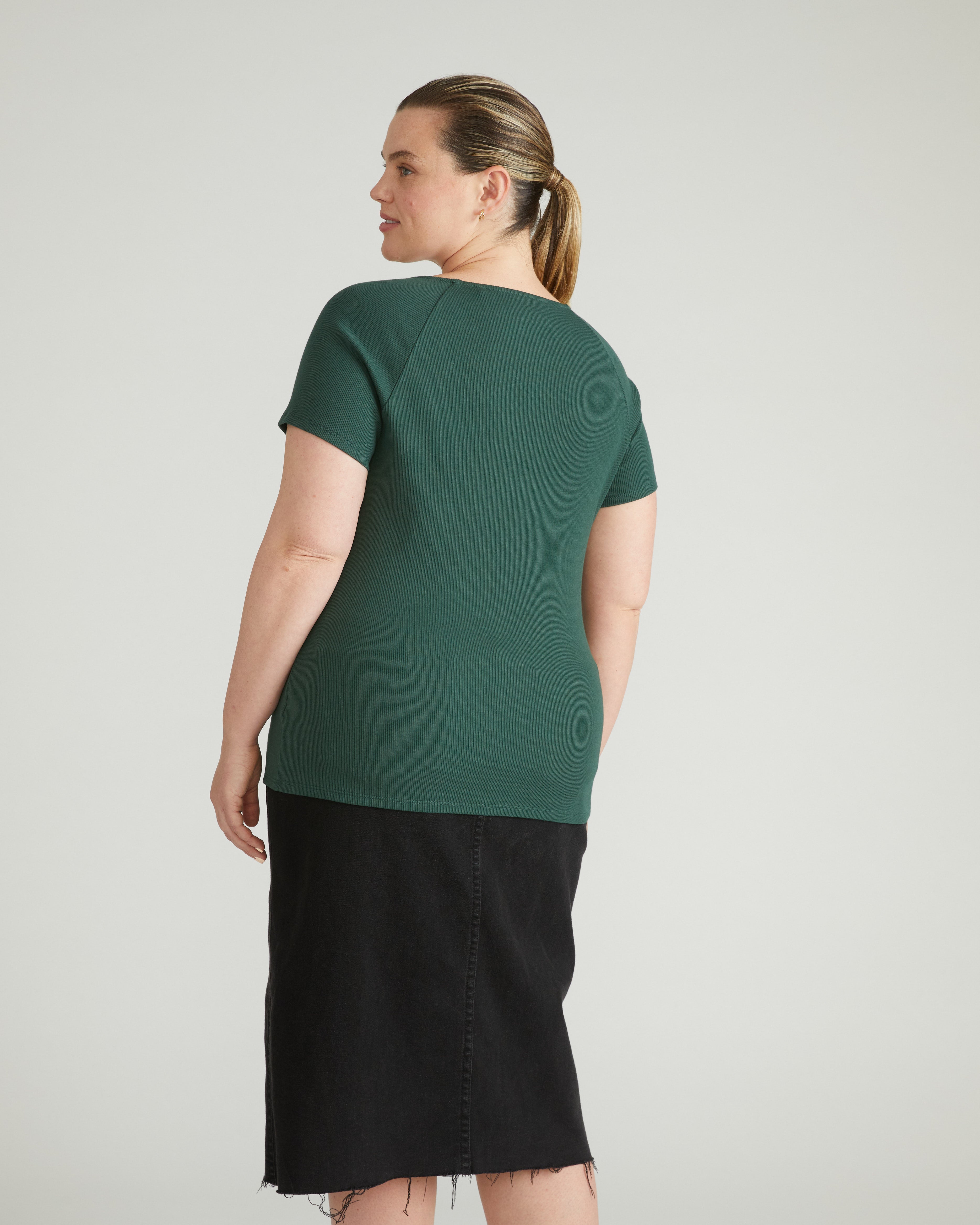 Carey Ribbed Sweetheart Tee - Conifer
