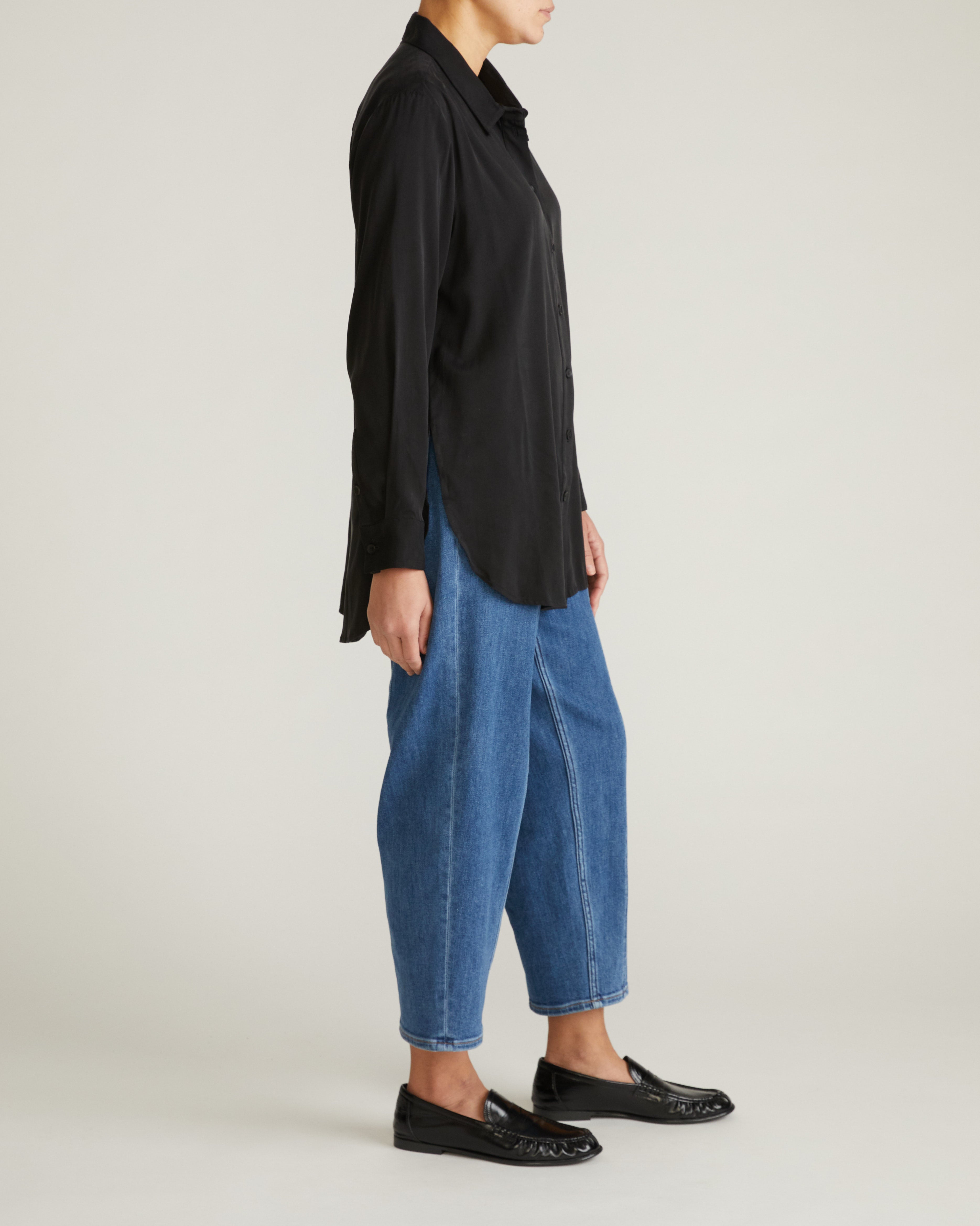 Cooling Stretch Cupro Oversized Artist Shirt - Black