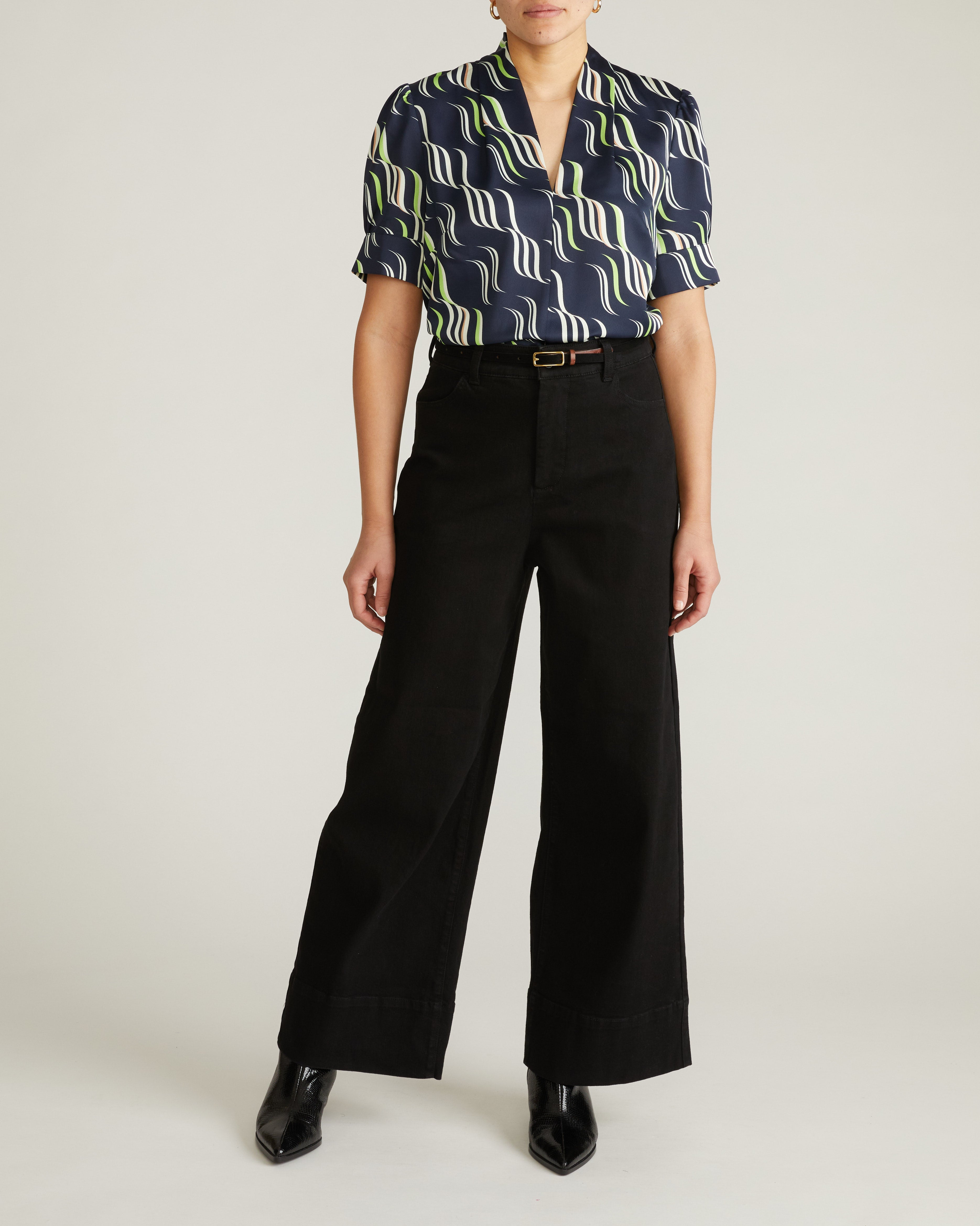 Beatrice Soft Satin Short Sleeve Top - Paddington Ribbon Print