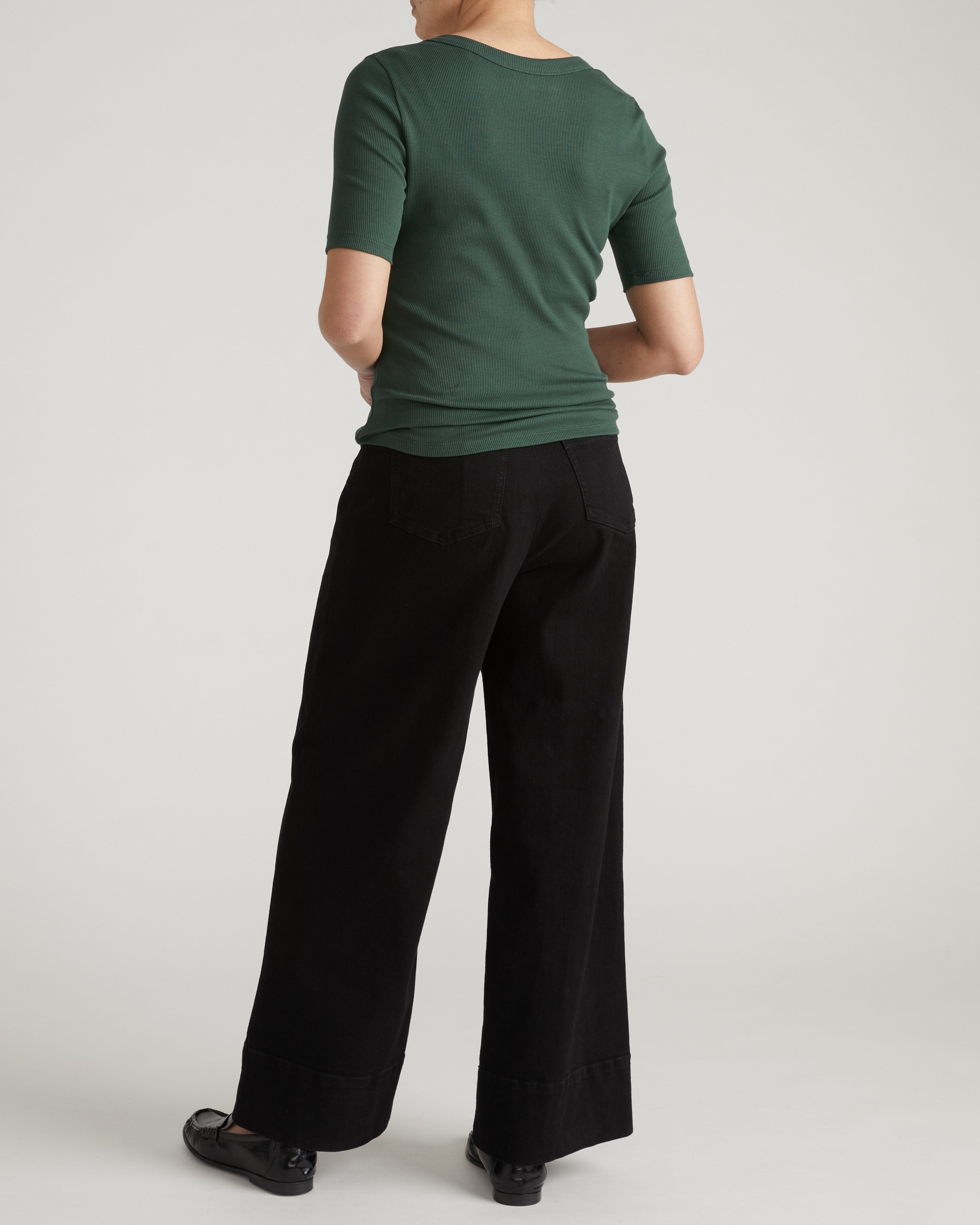 Classic V-Neck Ribbed Tee - Conifer