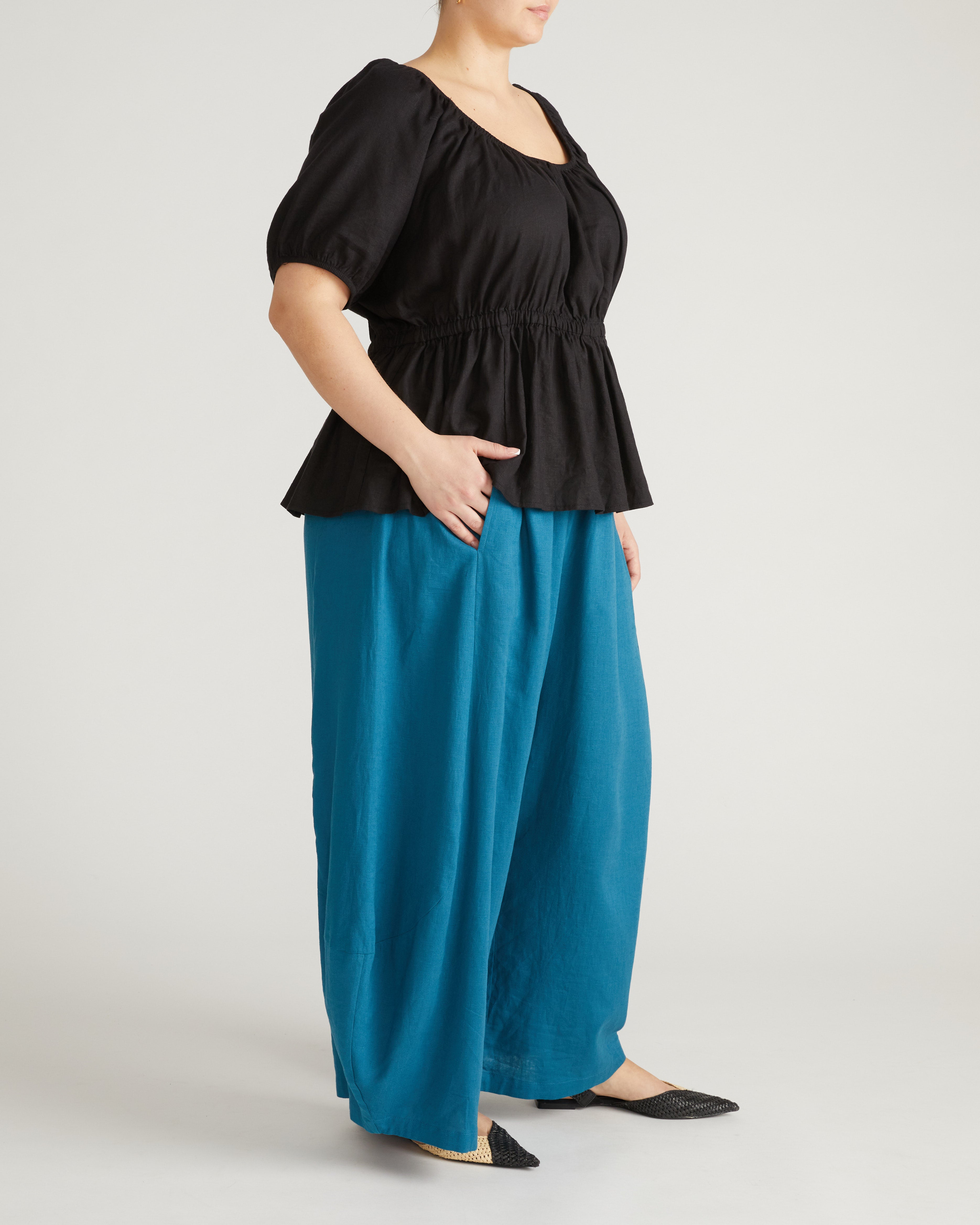 Andrea Peplum Linen Blend Top - Black
