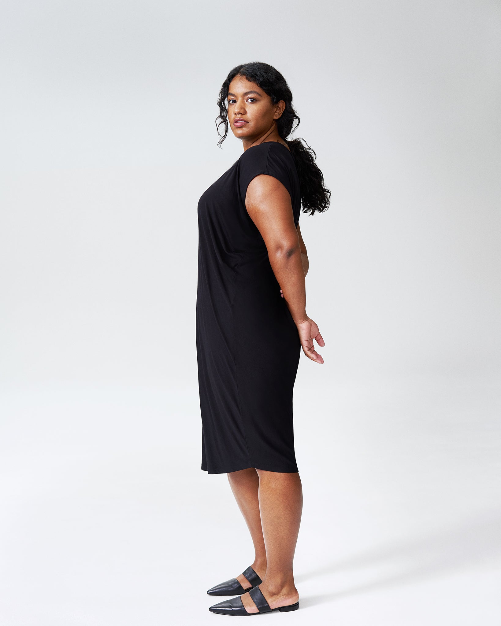 Carrea Relaxed Liquid Jersey Dress - Black